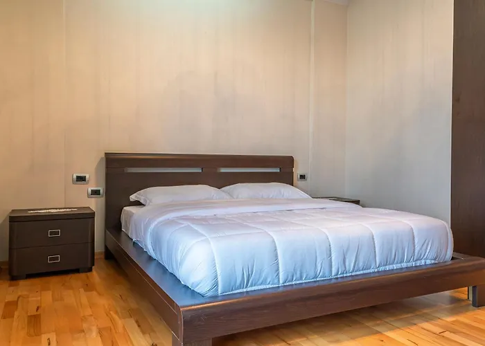 Apartment 1 Min To Center, Spacious Family With Amazing View